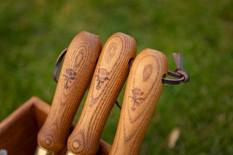 ASK' Gravskötare - Blomsterverden